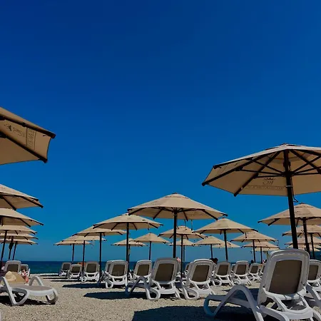 Апартаменты Palmera Escape Radhime